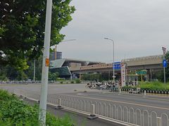 -朱辛庄(地铁站)
