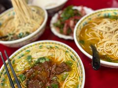 -金杨拉面王小吃面馆·牛三宝面·红烧牛肉粉