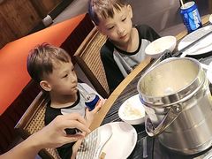 -湘力力小院·鱼汤泡饭(枫林路店)
