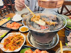 -韩风烤牛肉冷面店