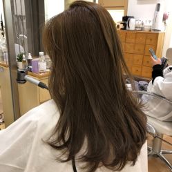 -简法造型·品牌形象店