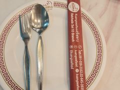 -光海鲜鱼翅餐厅(叻差拉披色路店)