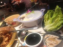 -哥老官重庆美蛙鱼头(宝山龙湖店)