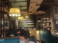 -领鲜活海鲜榴莲自助火锅(东门店)