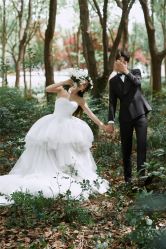 -易摄影婚纱摄影工作室