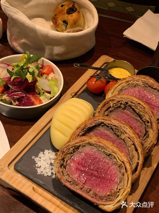 street kitchen &bar-gordon ramsay(亚特兰蒂斯bsk店)惠灵顿牛排图片