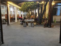 -李东农庄(中南百草园地标店)