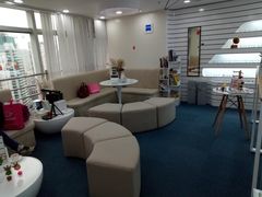 -优视力蔡司眼镜验配中心(越秀城市广场奥莱店)