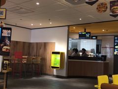 大堂-麦当劳(顾村公园店)