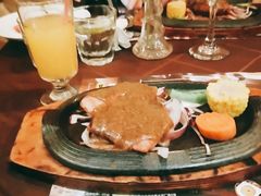 -尊品牛排(恒峰店)