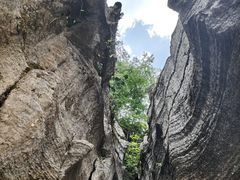 -梭布垭石林景区