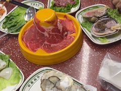-四囍码头海鲜烧烤自助火锅(外滩南京东路悦荟广场店)