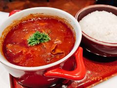 罐焖牛肉配米饭-哈拉硕俄式西餐