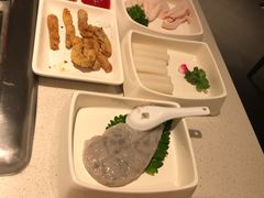 -海底捞火锅鲜切牛肉主题店(长寿路店)