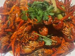 -三兄弟灰太狼烧烤.龙虾烤鱼(上海交大店)