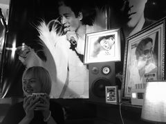 -为你钟情咖啡馆(春熙路太古里步行街店)