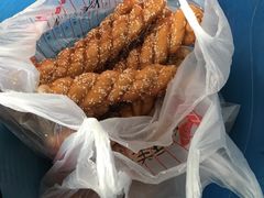 -弘祥蜂蜜大麻花(校场街店)
