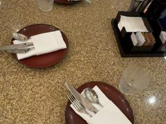 -怡咖啡海鲜自助餐厅(浦东香格里拉店)