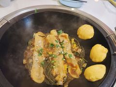 -人民公社铁锅炖·东北菜(卫国道店)