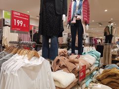 -优衣库(重庆万象城店)