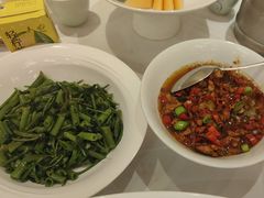 -饭怕鱼·黄焖鲟龙鱼(湖大店)