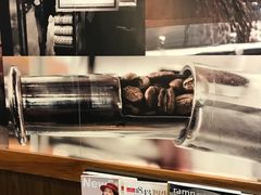 -星巴克(古美路店)