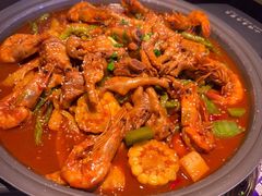 -徐记小怪兽肉蟹煲店(哈西万达金街店)
