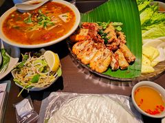 -大头虾越式风味餐厅(光明广场店)