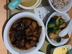 -老乡鸡(东方广场店)