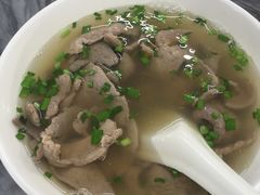 牛三星-陈超记美食店