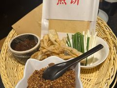 -鲁菜根·泰安菜(万达店)