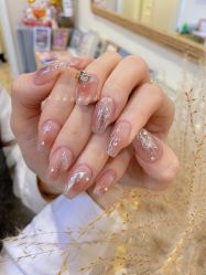 -一奈日式美甲美睫专门店