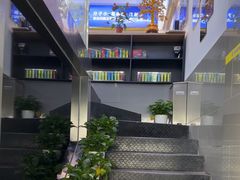 -弋车人洗美·维修·保养(三林店)