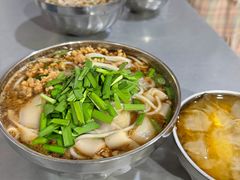 -正宗杨记普洱酸醋米线(总店)