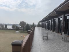 -梁子湖东篱老屋生态庄园