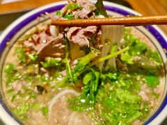 -云阿蛮云南生烫牛肉米线(奉贤路店)