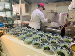 -老新隆牛肉锅贴(新街口店)