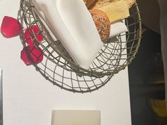 -Mogul Eatery·大亨餐酒馆