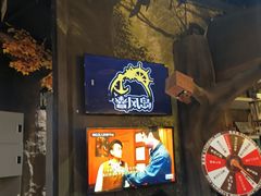 -暴风岛沉浸式体验馆(百联世纪店)