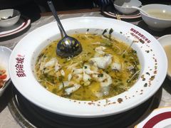 老坛酸菜鱼-新渝城·始于2000年(淘金店)