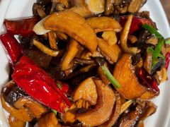 橄榄油炒蘑菇-晋家门(文峰广场店)