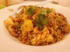菠萝炒饭-Thai Pothong Restaurant