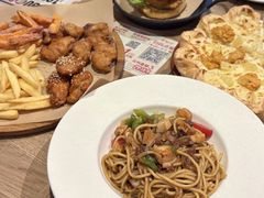 -必胜客(世纪港湾店)