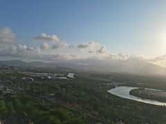 -瑰丽酒店·海吧·天际下午茶·现场DJ·天台酒吧