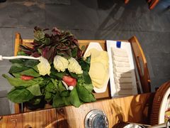 -野山舂·贵州现舂酸汤牛肉(鸿通城店)