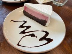 红丝绒蛋糕-VESH COFFEE(定西路店)