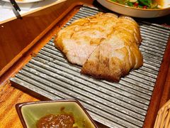 炭烤猪颈肉-罗氏十三活虾餐厅(光谷K11购物艺术中心店)