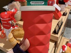 -星巴克臻选(济南恒隆店)