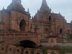 -一寨两国风景区
