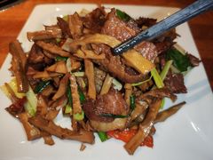 -黑鸡小馆(金源店)